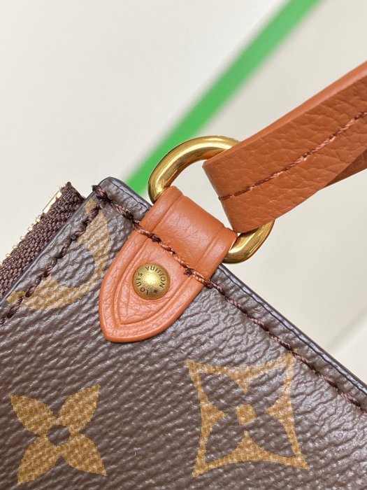 Сумка женская Low Key Hobo 35 см фото 8