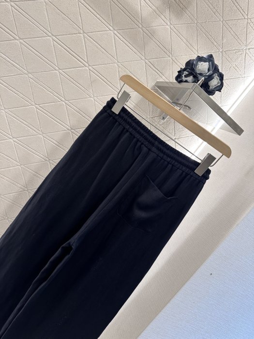 Штани жіночі фото 4