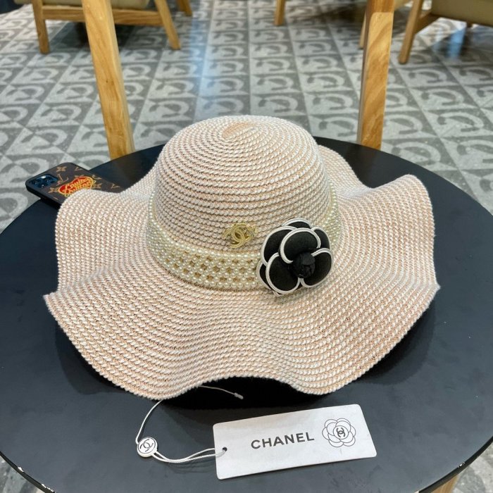 Hat women's