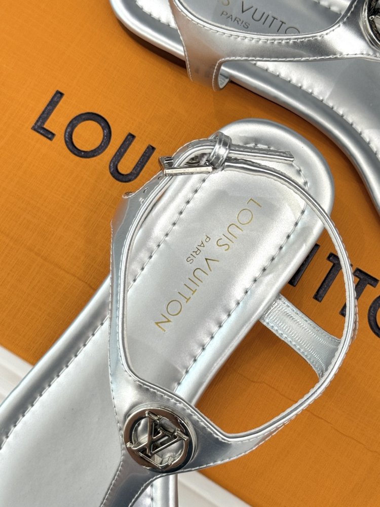 Сандалии женские фото 8