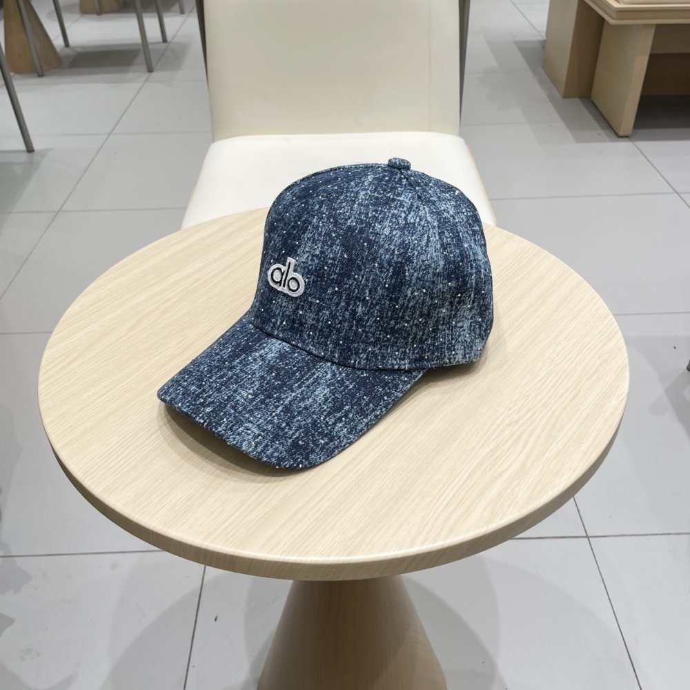 Кепка фото 2