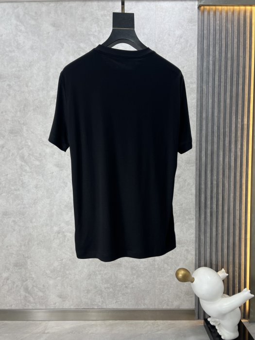 T-shirt men's фото 2