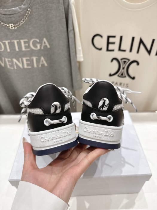 Кроссовки фото 8