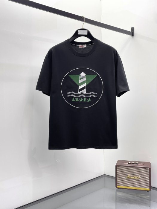 Футболка чоловіча