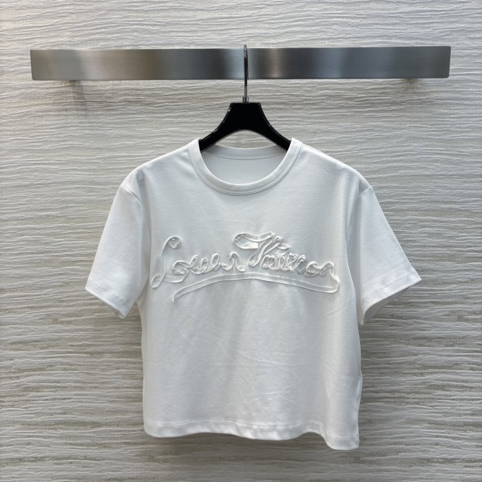 Футболка женская