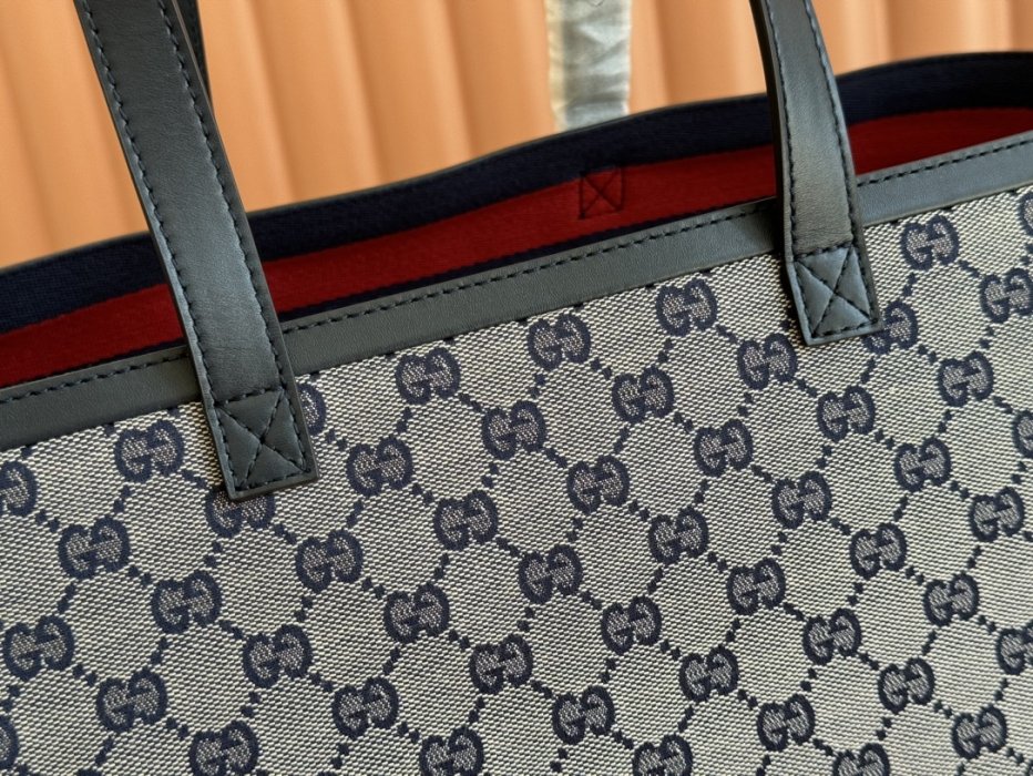 Сумка женская Gucci Lido 30 см фото 5