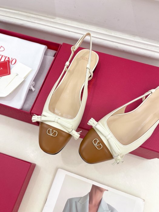 Босоножки фото 6