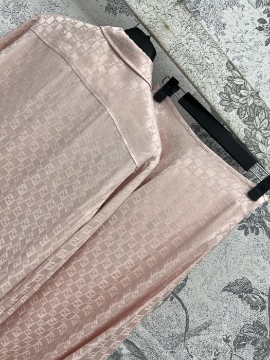 Костюм женский фото 8