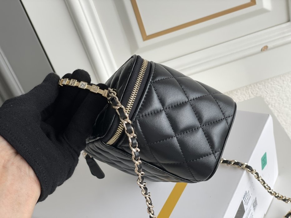 Сумка 24K женская кожаная Vanity 17 см фото 3