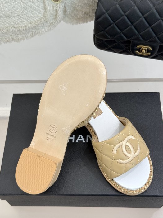 Босоножки фото 9