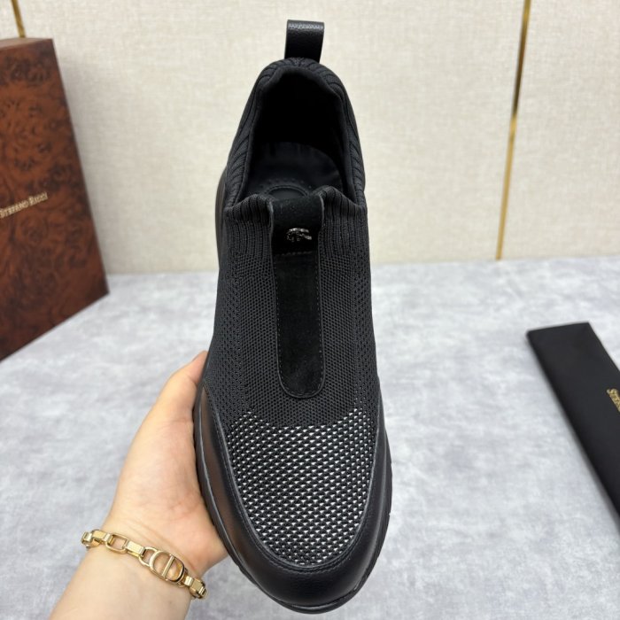 Кросівки фото 7