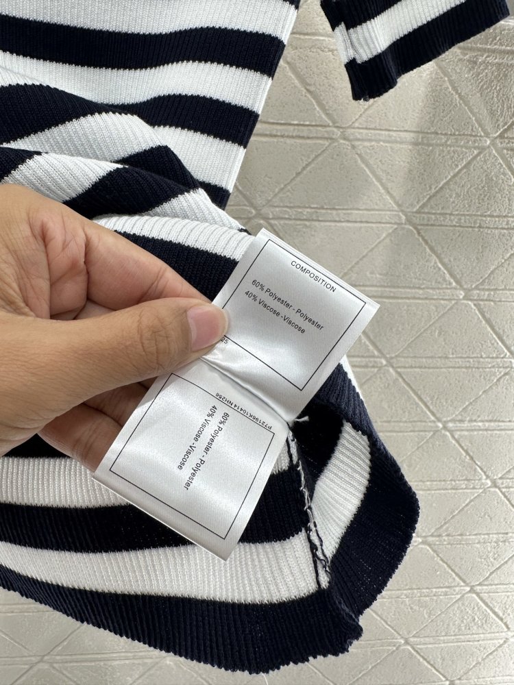 T-shirt women's фото 9