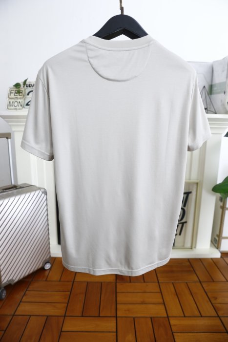 T-shirt men's фото 2