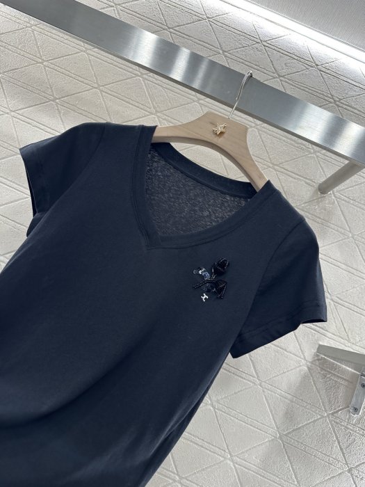 T-shirt women's фото 8