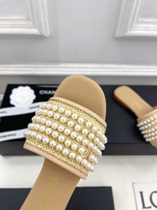 Шлепанцы фото 7