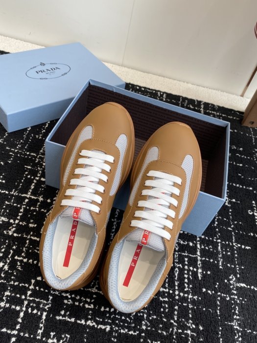 Кроссовки фото 4