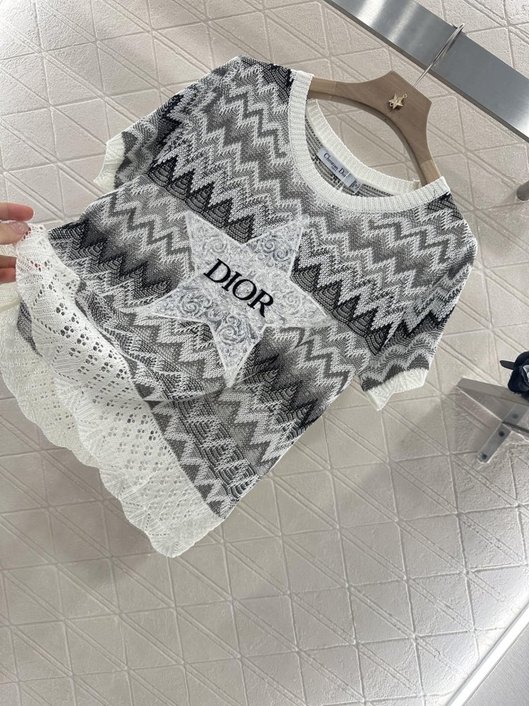 Футболка женская фото 6