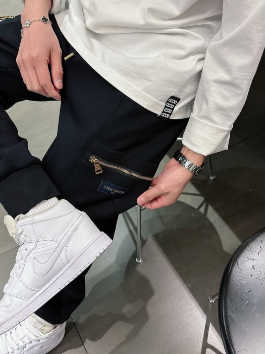 Штани спортивні чоловічі фото 7