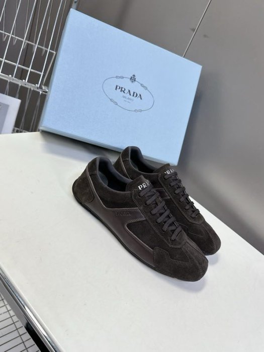 Кроссовки фото 2