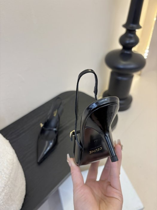 Босоножки фото 6