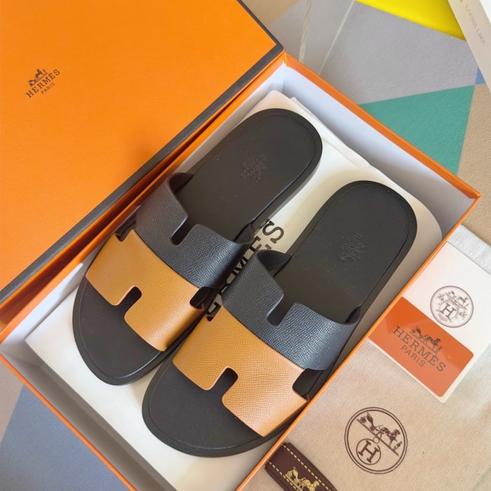 Шлепанцы женские фото 5