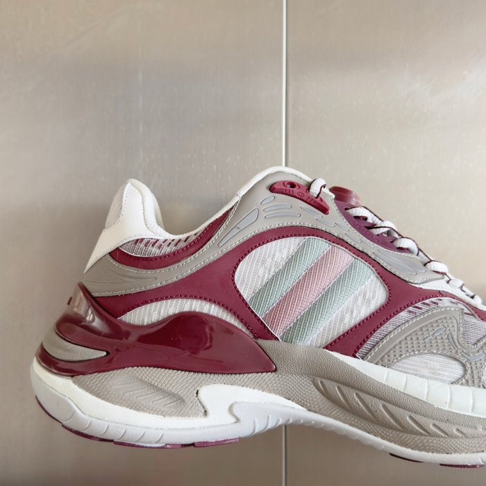 Кросівки фото 8