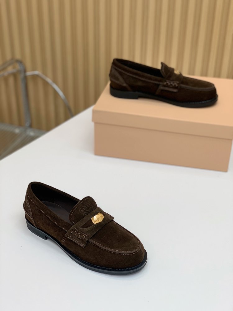 Лоферы женские фото 4