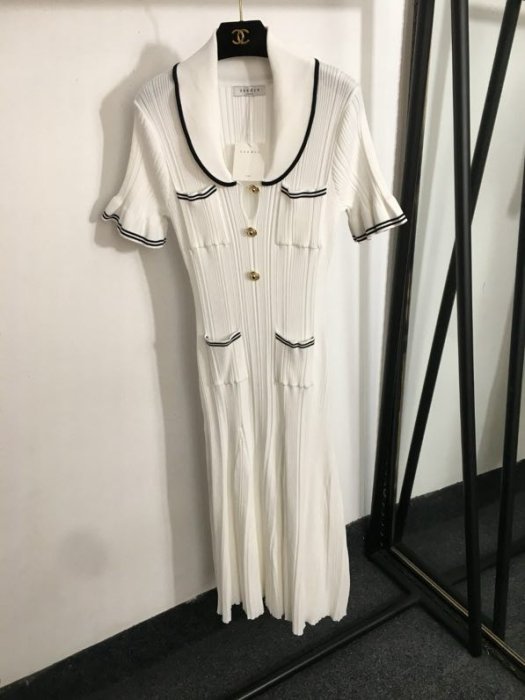 Плаття, Сукня