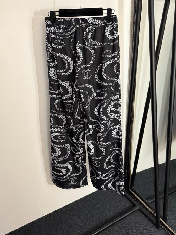 Костюм жіночий фото 5