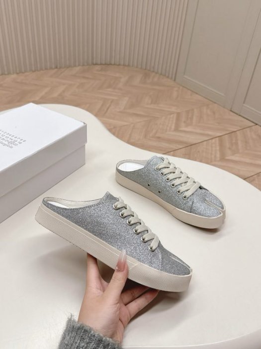 Кеди мюли з роздвоєним носком фото 3