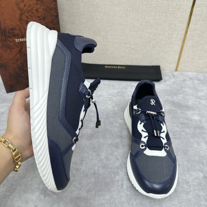 Кросівки фото 4