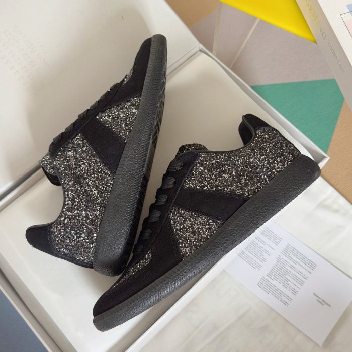 Кросівки фото 6