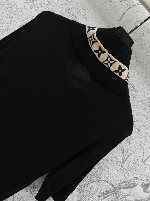 Футболка женская фото 8