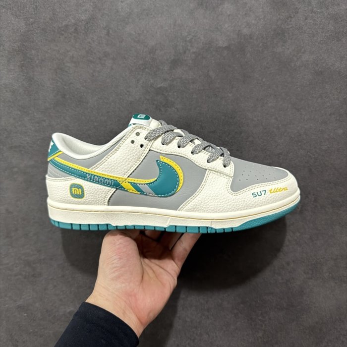 Кроссовки Nike SB Dunk Low