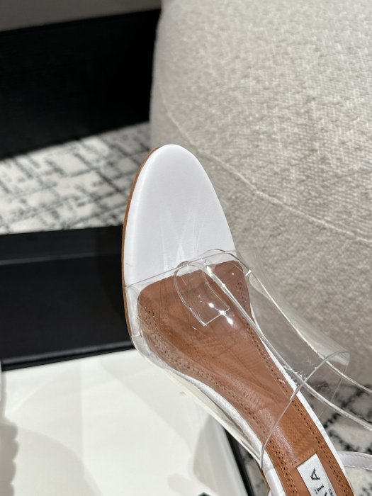 Босоножки фото 6