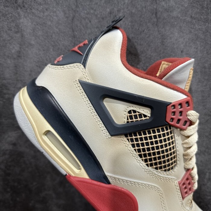 Кроссовки Air Jordan 4 Retro фото 7