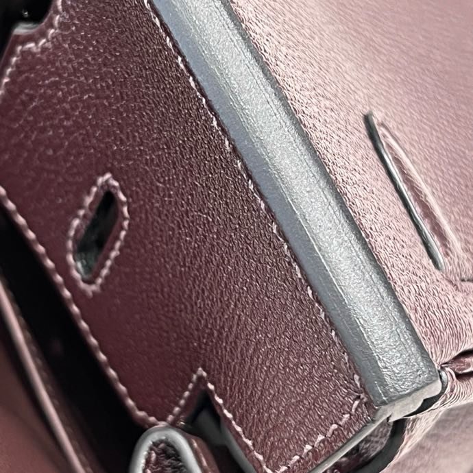 Сумка Birkin 25 Rouge Sellier из кожи Togo с золотистой фурнитурой фото 4