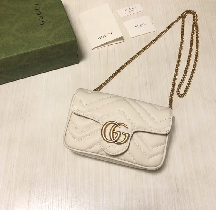 A bag GG marmont 16 cm