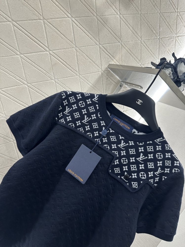 Футболка женская фото 3