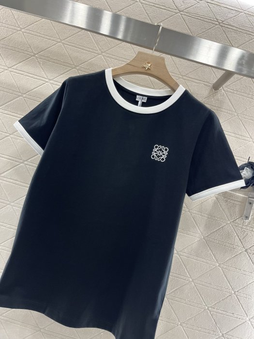 T-shirt women's фото 6