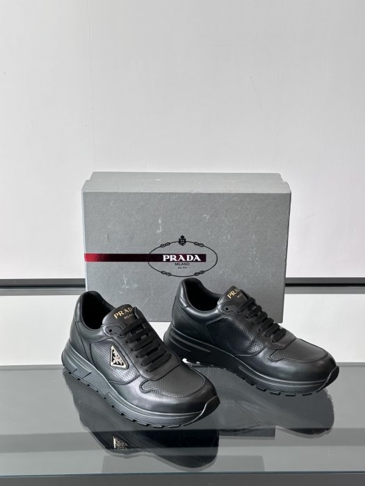 Кросівки чоловічі фото 5