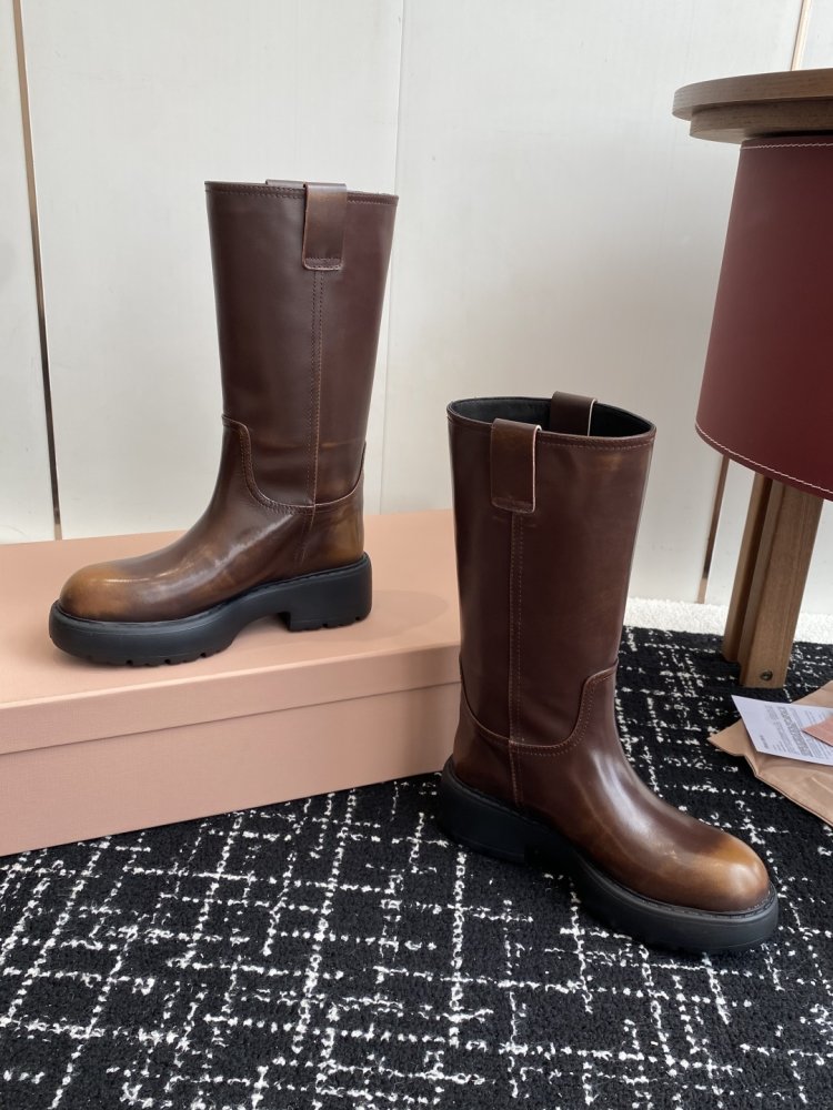 Boots women's фото 6