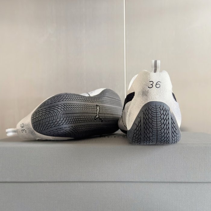 Кроссовки Balenciaga PUMA Ultrasoft Speedcat фото 9