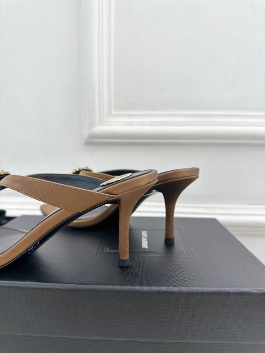 Босоножки фото 7