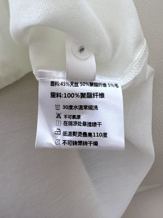 Костюм жіночий фото 9