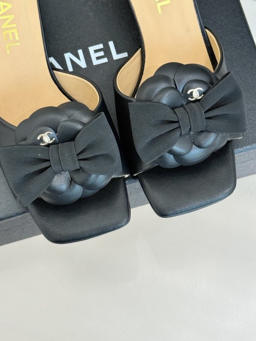 Босоножки фото 7