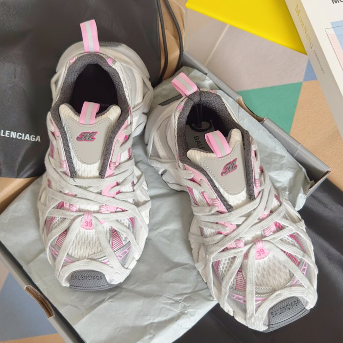 Кроссовки Balenciaga 3XL Extreme Lace