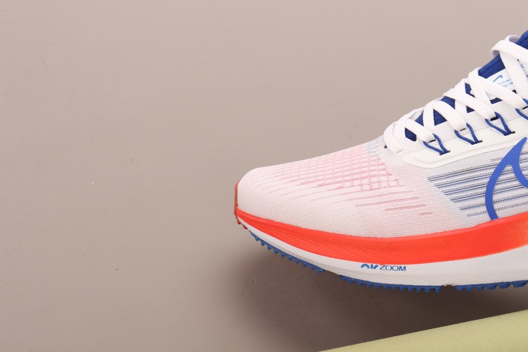 Sneakers Air Zoom Pegasus 39 White University Red Royal Blue DQ7885-100 фото 2