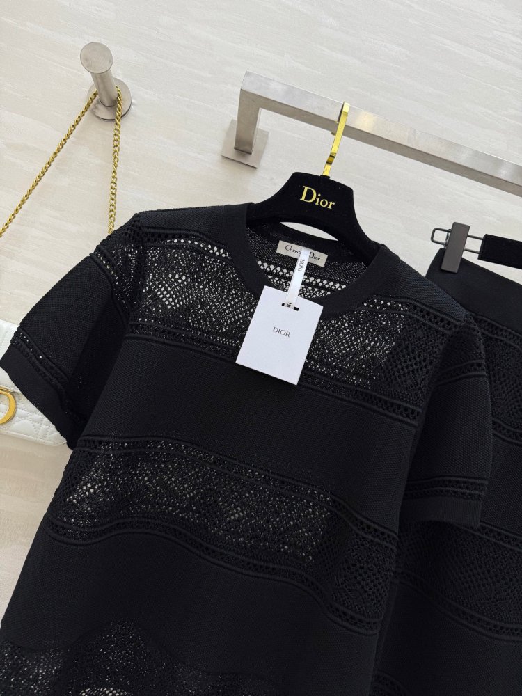 Costume female фото 4