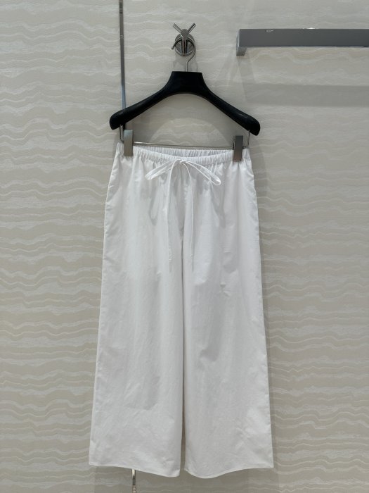 Брюки жіночі